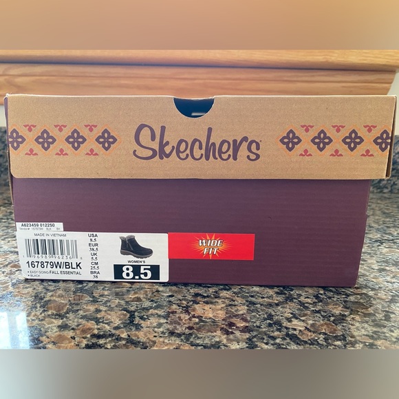 Skechers Women's Black and Gray Fur-Top Boots - Picture 2 of 8